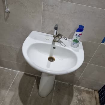 Arya Termal Otel Otel Aşırı Pis