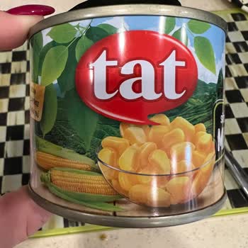 Tat Gıda Konserve İçinde Mavi Naylon Poşet Parçası Çıktı