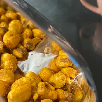 Macro Center Kurtlu Soslu Mısır