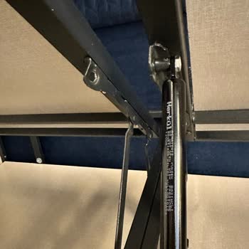 İndivani Yatak İndivani Baza Başlık