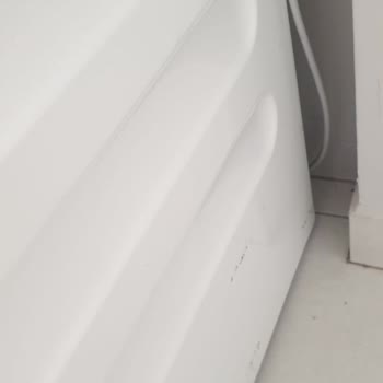 Miele Kurutmalı Çamaşır Mak. Kötü Servis Ve Su Musluğu Açın Uyarısı