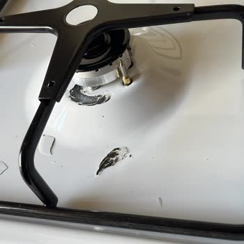 Arçelik Set Üstü Ocak Emaye Çatlayıp Dağıldı