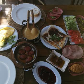 Mendir-Et & Kahvaltı Kahvaltı Ve Fiyat