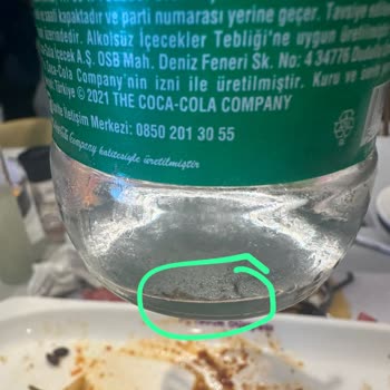 Sprite Şişemin İçinde Balık Dışkısına Benzer Maddeler