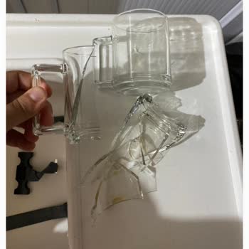 Glass in Love Bardak Parçalandı