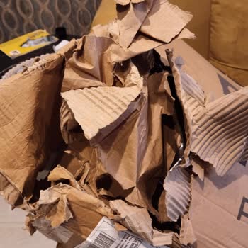 Sürat Kargo Kargom Parçalandı, Kurye Hakaret Etti!