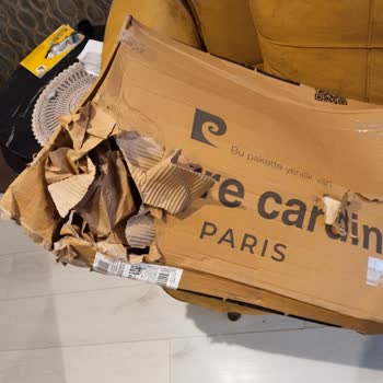 Sürat Kargo Kargom Parçalandı, Kurye Hakaret Etti!