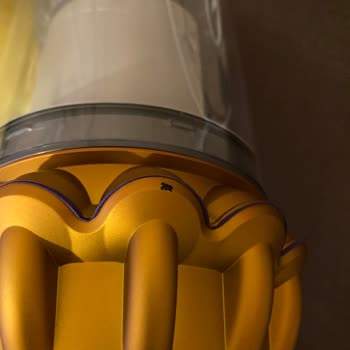 Dyson V15 Makinemdeki Soyulmalar