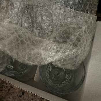 Madama Coco'dan Alınan Ürünlerin Kötü Paketlenmesi Sonucu Kırık Geldi