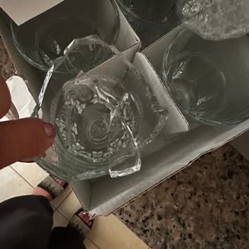 Madama Coco'dan Alınan Ürünlerin Kötü Paketlenmesi Sonucu Kırık Geldi