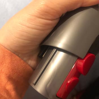 Dyson VacuumCame with Paint Fluctuations and Cracks - Unacceptable Cosmetic Defects