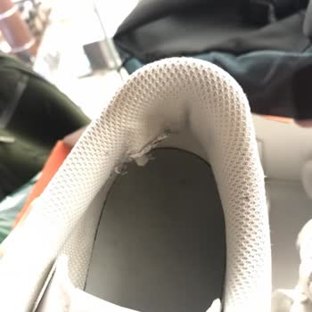 Deichmann Ürüne Sahip Çıkmıyor