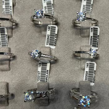 Koçak Jewelry Koçak'tan Aldığım Yüzük 1 Ayda Çöp Oldu