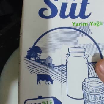 BİM Dost Sütün İçindeki Böcekler