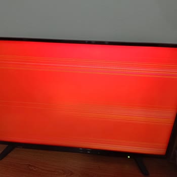 Toshiba TV Ekranda Kararma Ve Çizgiler Gelip Gidiyor