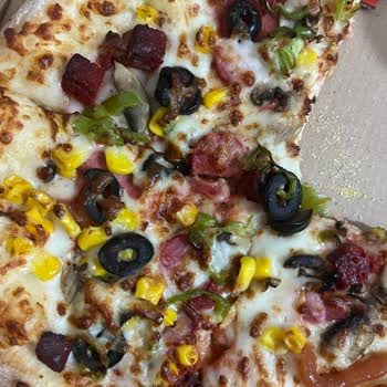 Little Caesars Görsel Ürün İle Gönderilen Ürün Bayağı Farklı