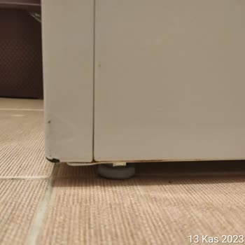 Profilo CGA242X1TR Çamaşır Ve BD3055WFVN Buzdolabı Paslanma/Kabarma