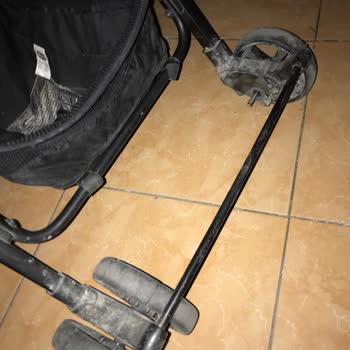 Chicco Bebek Arabası Teker Eksikliği