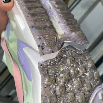 Sneaks Up Kalitesiz Ürün Ve İlgisiz Müşteri Hizmeti