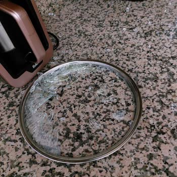 Karaca Züccaciye Ayıplı Ürünler Patlayan Kapak