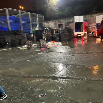 İBB - İstanbul Büyükşehir Belediyesi Hal Yol Kapanma