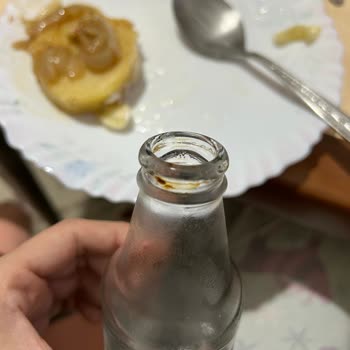 Sarıyer Gazoz Gazoz Şişesi Paslanmış