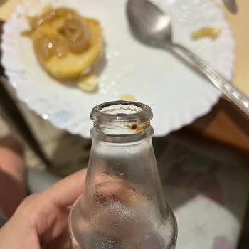 Sarıyer Gazoz Gazoz Şişesi Paslanmış
