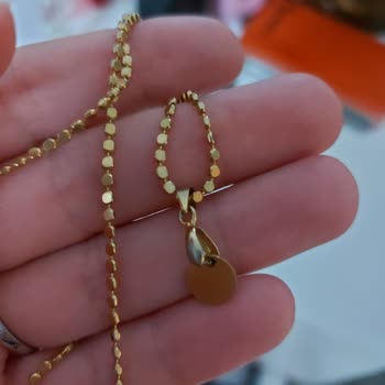 Charmlucky Design Kırık ve Renk Atan Kolye