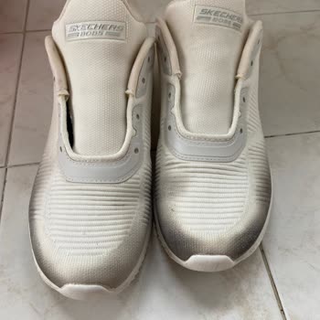 Skechers'ın Kalitesiz Ayakkabısı, Yardımcı Olmayan Müşteri Hizmetleri