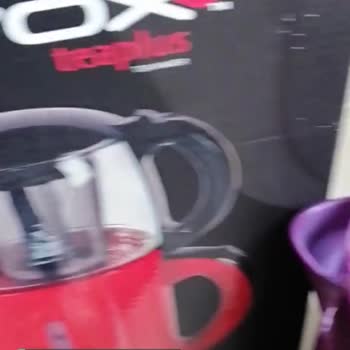 Awox Teaplus Alt Tarafı Çatlak, Kalitesiz Plastik
