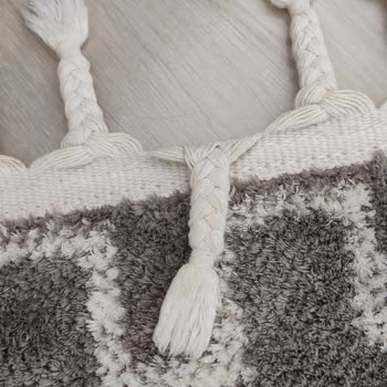 Nehir Halı Yıkama Halı Yıkama Hizmetinden Sonra Renk Değişimi Sorunu