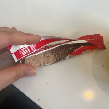 Bozuk Ülker Sütlü Çikolata