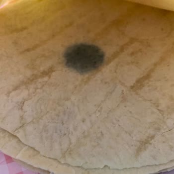 UNO Ekmek Küflü Lavaş Hayal Kırıklığı