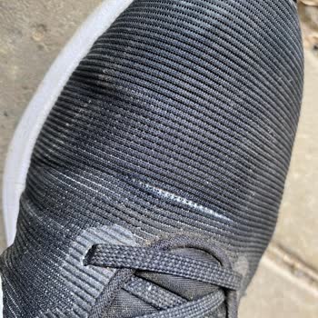 Nike 2. Aydan Katlanma Bölgelerinde Deformasyon