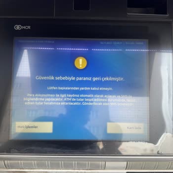 Yapı Kredi Bankası ATM Para Alıkonulması