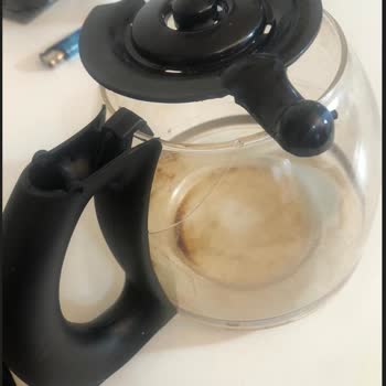 Raks Tosca Filtre Kahve Makinesinin Demlik Camı Çatladı