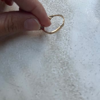 Burger King Parmağım Kopabilirdi Ya Da Kırılabilirdi