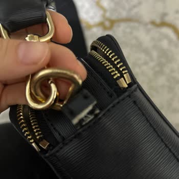 Beymen Çanta Askısı, Logosu