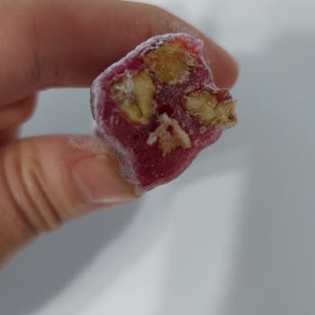 Tuğba Kuruyemiş, Alaçati Kurtlu Lokum