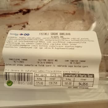 Carrefour SA Karşıyaka Hilltown Farklı Etiket, Ürün Farklı