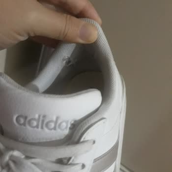 adidas Ayakkabının İçten Aşınması