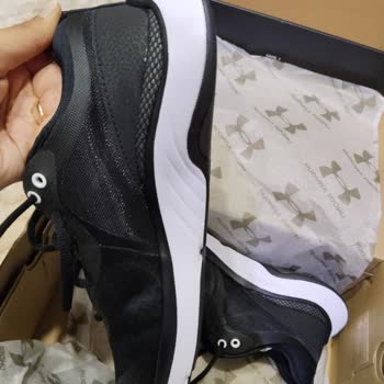 Under Armour Yanlış Ürün Gönderimi Yaptı