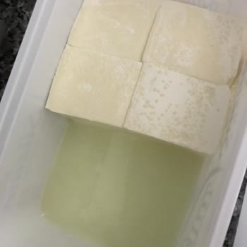 İçim Süzme Peynir Son Tüketim Tarihi 2024 Olmasına Rağmen Bozuldu