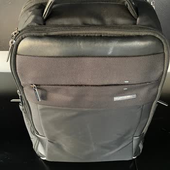 Samsonite Business PC Çantası Kumaş Deformasyonu