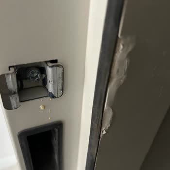 Sur Yapı Kırık Kapılı Daire Teslimatı