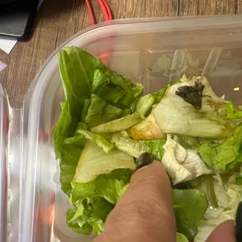 Tiger Cafe Kötü ve Eksik Yemek