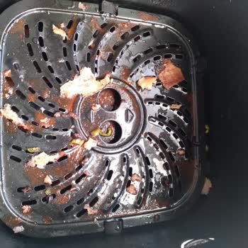 Xiaomi Airfryer Teli Yapıştırıyor