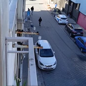 Denizli Büyükşehir Belediyesi Yol Ve Kaldırım İşgali