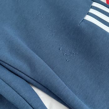 Adidas Kusurlu Ürün Satıyor