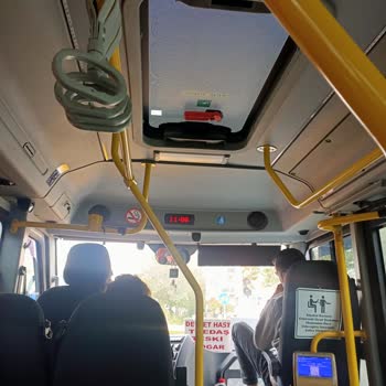 Çorlu Belediyesi Otobüs Şoförünün Terbiyesizliği